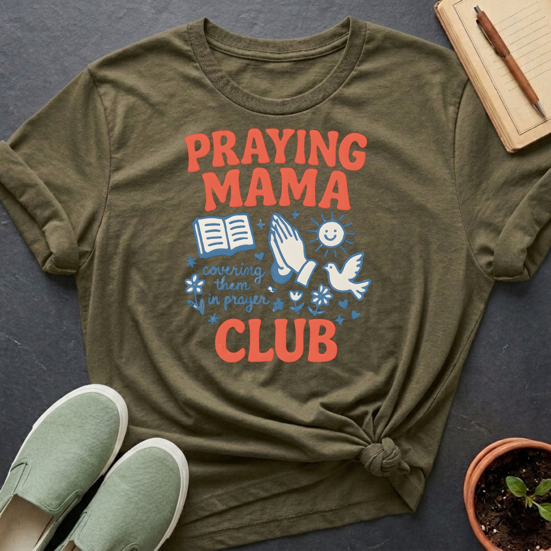 Praying Mama Club Organic T-Shirt